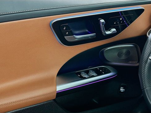 Used 2023 Mercedes-Benz C 43 AMG 4MATIC Sedan w/ Pinnacle Trim Package image 13