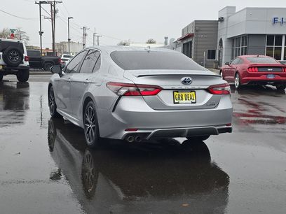 Used 2022 Toyota Camry SE