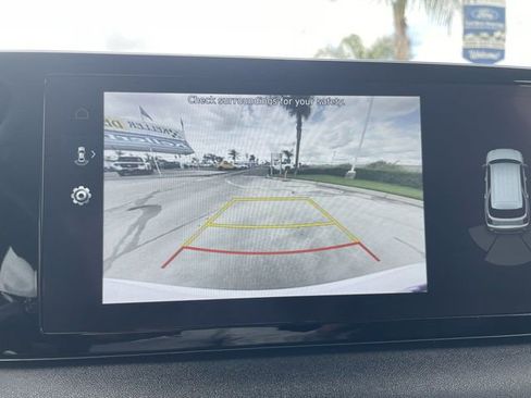 Used 2024 Hyundai Palisade SEL image 15