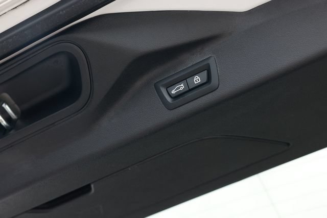 Used 2020 BMW X7 xDrive40i w/ Premium Package AWD/4WD image 33