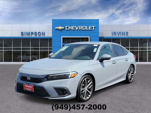 Used 2024 Honda Civic Touring image 4