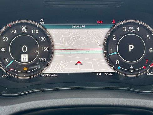 Certified 2022 Jaguar E-PACE SE image 23