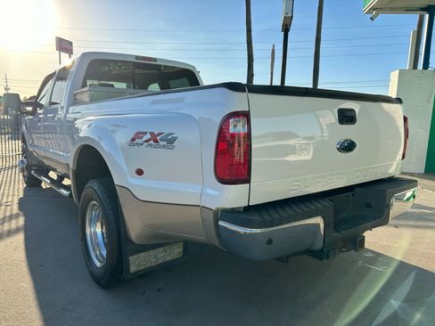 Used 2010 Ford F350 Lariat image 4