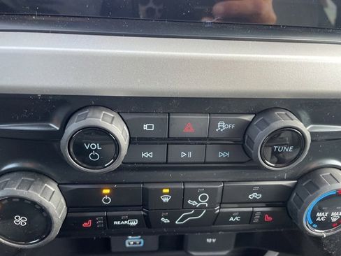 New 2026 Ford F450 XLT w/ XLT Premium Package image 28