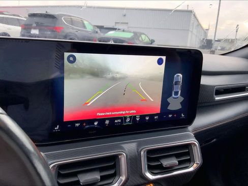 Used 2024 Ford Mustang Premium image 25