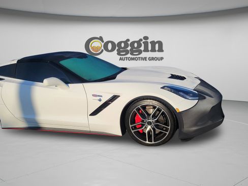 Used 2015 Chevrolet Corvette Stingray Coupe w/ 3LT Preferred Equipment Group image 17