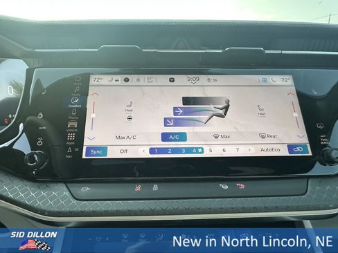 New 2025 Jeep Wagoneer Limited image 11