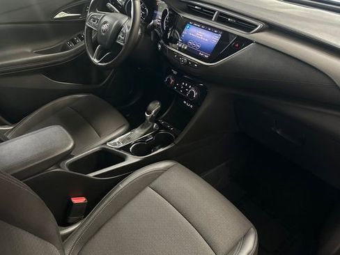 Used 2020 Buick Encore GX Preferred w/ Cold Weather Comfort Package image 17