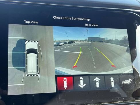 Used 2024 Jeep Grand Wagoneer L Series III image 22