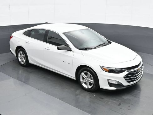Used 2020 Chevrolet Malibu LS w/ LPO, Convenience Package 1 FWD image 25