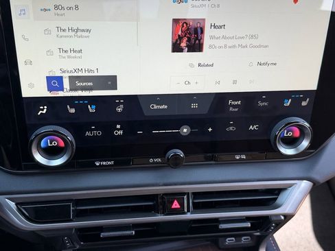 New 2026 Lexus RX 350h AWD/4WD image 19