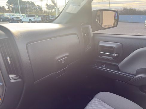 Used 2017 GMC Sierra 1500 2WD Regular Cab image 12