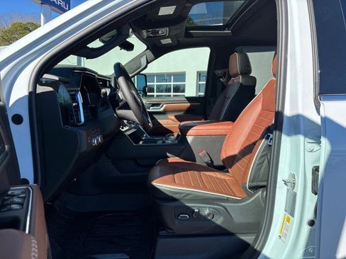 New 2026 GMC Sierra 2500 Denali Ultimate image 12
