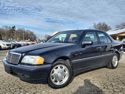 Used 1998 Mercedes-Benz C 230 image 1
