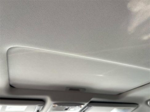 Used 2024 Nissan Armada Platinum w/ Captain's Chairs Package image 28