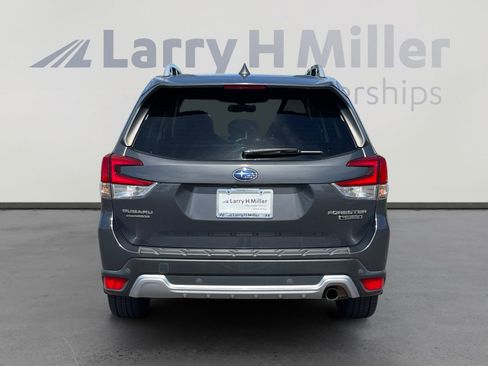 Used 2022 Subaru Forester Touring w/ Popular Package #3 AWD/4WD image 4