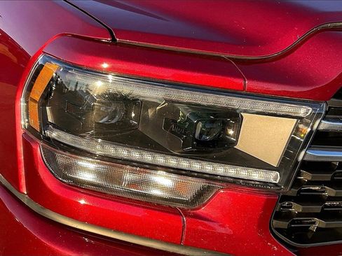 Used 2024 RAM 3500 Big Horn w/ Sport Appearance Package image 27