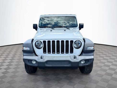 Used 2022 Jeep Wrangler Unlimited Sport AWD/4WD image 2