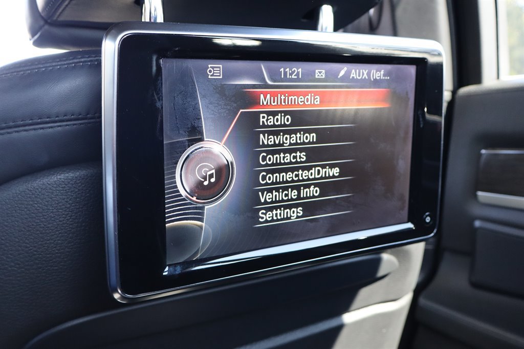 Used 2015 BMW 750Li RWD image 23