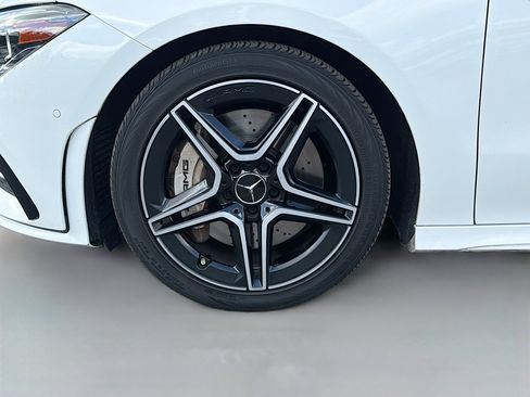 Used 2021 Mercedes-Benz CLA 35 AMG 4MATIC image 40
