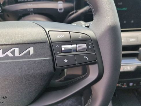 Certified 2025 Kia K4 EX FWD image 29