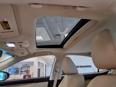 Used 2017 Lexus ES 350 350 Sedan image 23