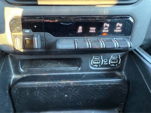 Used 2022 RAM 1500 Big Horn image 23