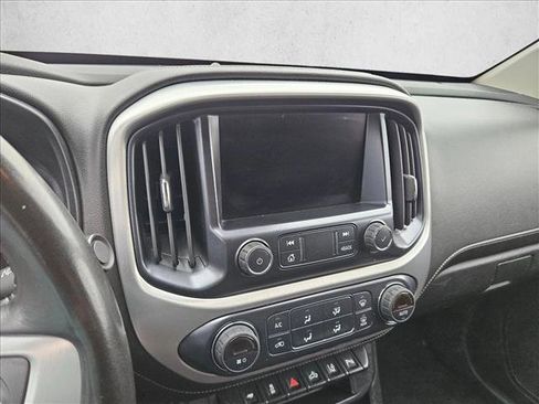 Used 2019 GMC Canyon SLE w/ Driver Alert Package image 17