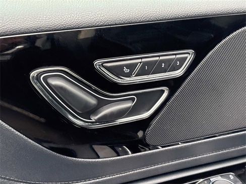 Certified 2025 Lincoln Aviator AWD image 27