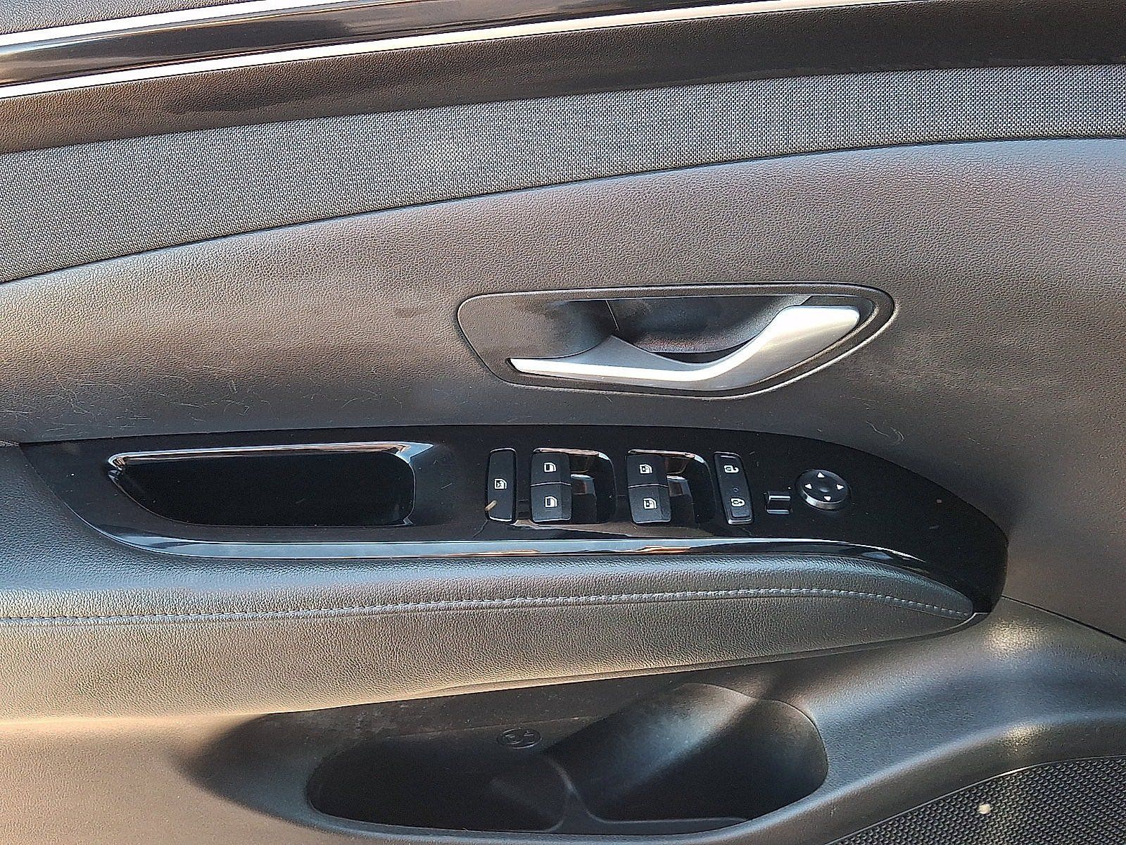 Used 2024 Hyundai Santa Cruz Limited AWD/4WD image 12