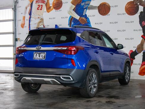 Used 2021 Kia Seltos S image 24