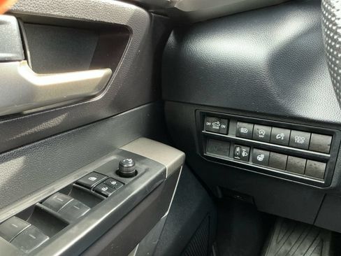 Used 2022 Toyota Tundra SR5 AWD/4WD image 20