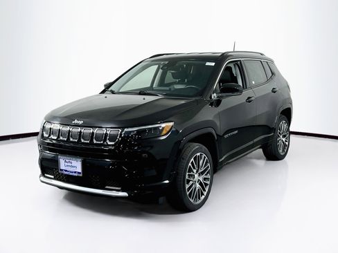 Used 2022 Jeep Compass Limited w/ Elite Group AWD/4WD image 1