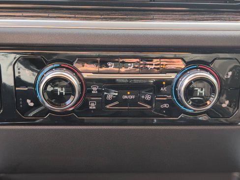 New 2026 GMC Sierra 1500 Elevation AWD/4WD image 20