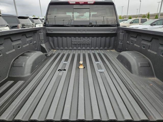 Used 2024 Chevrolet Silverado 2500 High Country w/ High Country Premium Package AWD/4WD image 31