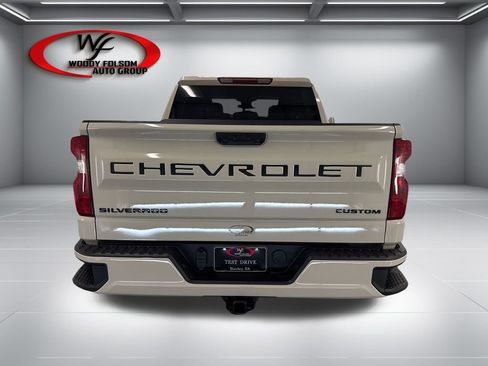 New 2026 Chevrolet Silverado 1500 Custom w/ LPO, Dark Essentials Package AWD/4WD image 7
