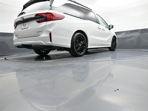 Certified 2025 Honda Odyssey Sport-L image 31