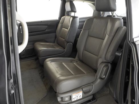 Used 2017 Honda Odyssey EX-L image 35