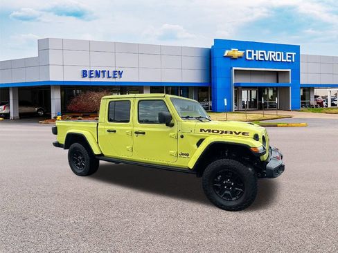Used 2023 Jeep Gladiator Mojave w/ LED Lighting Group AWD/4WD image 8