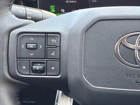 New 2026 Toyota RAV4 SE w/ Convenience Package AWD/4WD image 29