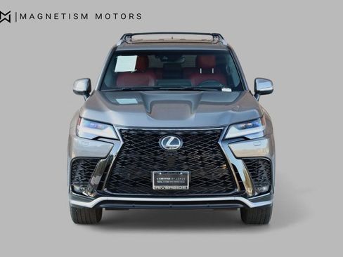 Used 2023 Lexus LX 600 F Sport image 5