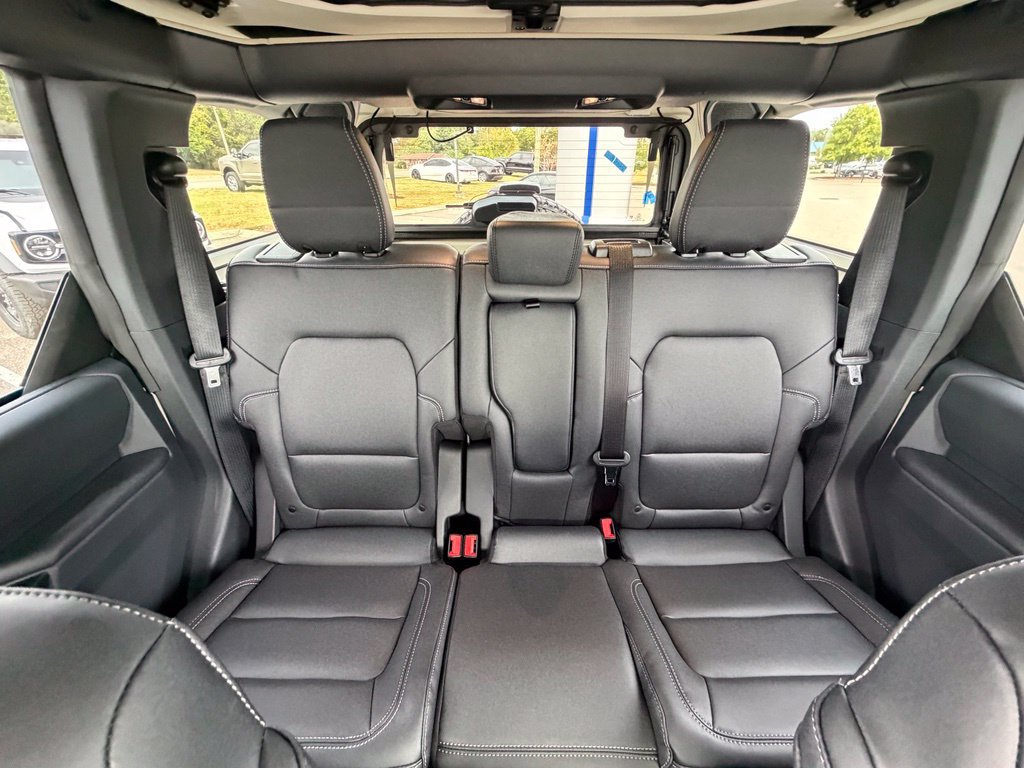 New 2026 Ford Bronco Big Bend w/ Black Diamond Package AWD/4WD image 18