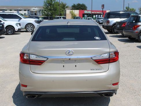 Used 2017 Lexus ES 350 FWD image 5