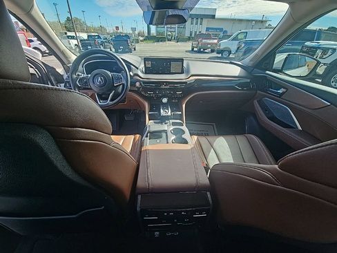 Used 2023 Acura MDX SH-AWD w/ Technology Package image 19