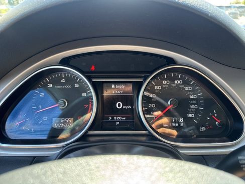 Used 2013 Audi Q7 3.0T S line Prestige w/ Towing Pkg AWD/4WD image 37