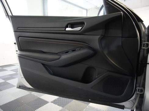 Used 2020 Nissan Altima 2.5 SR image 24