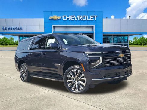 New 2026 Chevrolet Suburban High Country w/ Sun And Tow Package AWD/4WD image 1
