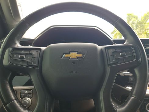 Used 2022 Chevrolet Silverado 1500 LT RWD image 23
