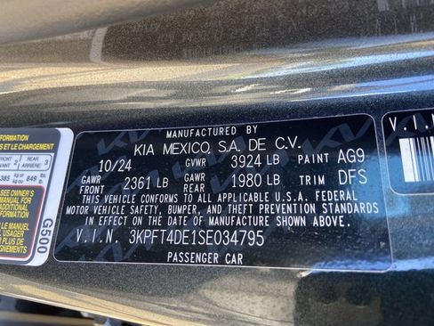 Used 2025 Kia K4 FWD image 33