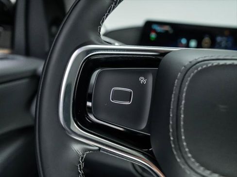 New 2026 Lincoln Navigator Premiere AWD/4WD image 21